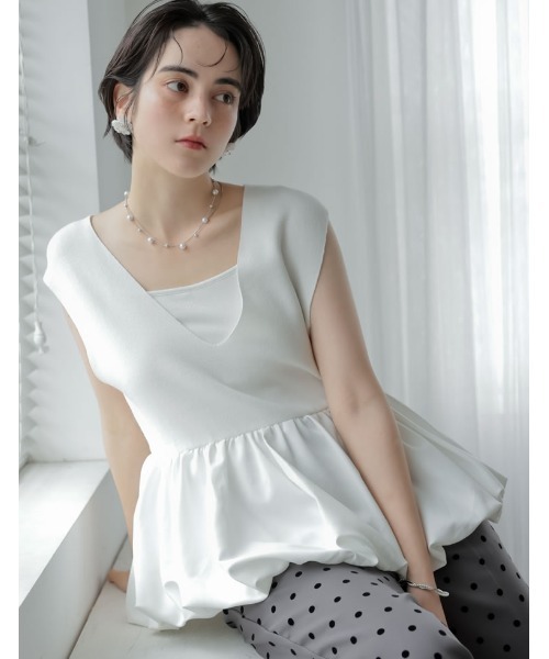 MEISM（ミズム）の「[2026 SUMMER COLLECTION][MEISM by Re:EDIT][MEISM by Re:EDIT]バルーンペプラムドッキングニットトップス（ベスト・レディース・ブラック/アイボリー/ネイビー・LARGE/MEDIUM）」の10枚目の写真