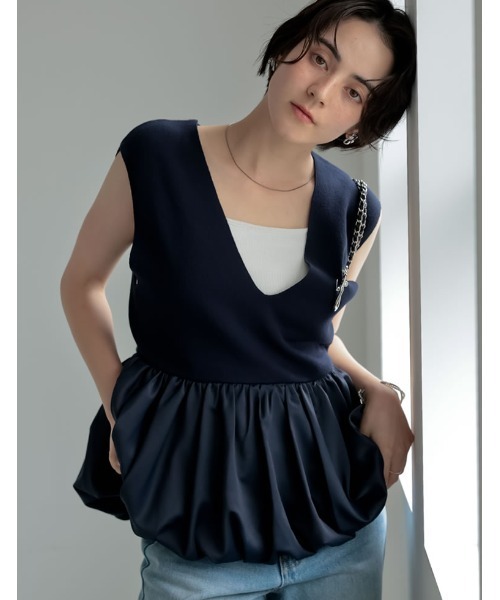 MEISM（ミズム）の「[2026 SUMMER COLLECTION][MEISM by Re:EDIT][MEISM by Re:EDIT]バルーンペプラムドッキングニットトップス（ベスト・レディース・ブラック/アイボリー/ネイビー・LARGE/MEDIUM）」の14枚目の写真