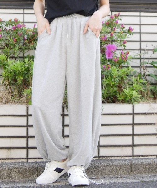 DISKEEN SURE(ディスキーンシュアー)の「【ライトオンスで夏におすすめ】2WAY裾スピンドル付 カーブワイドパンツ スウェットパンツ(スウェットパンツ・レディース・グレー/ベージュ/ブラック・FREE)」の1枚目の写真
