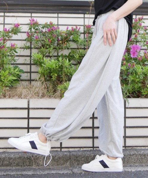 DISKEEN SURE(ディスキーンシュアー)の「【ライトオンスで夏におすすめ】2WAY裾スピンドル付 カーブワイドパンツ スウェットパンツ(スウェットパンツ・レディース・グレー/ベージュ/ブラック・FREE)」の15枚目の写真