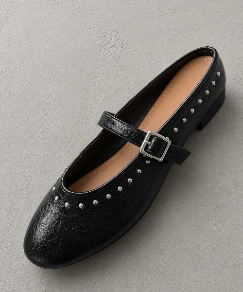 Rohwel（ローウェル）の「Stud ballet Shoes / スタッズバレエシューズ（サンダル・レディース・ブラック/ホワイト・MEDIUM/SMALL/LARGE）」の21枚目の写真