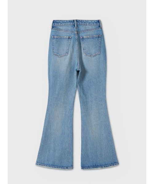 EIMY ISTOIRE(エイミーイストワール)の「STRECH FLARE DENIM(デニムパンツ・レディース・ブルー/ライトブルー・23/22/25/24)」の12枚目の写真