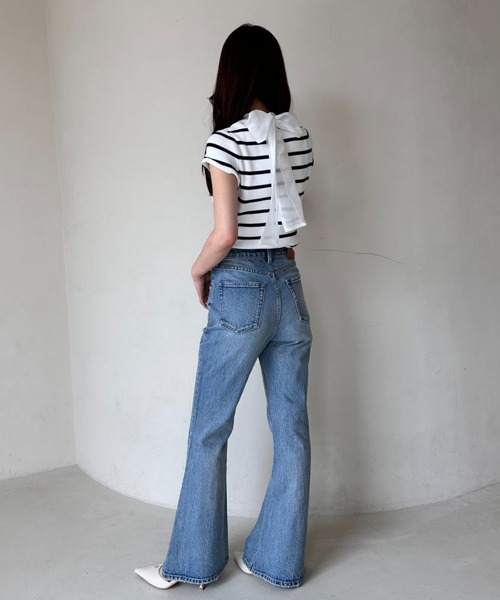 EIMY ISTOIRE(エイミーイストワール)の「STRECH FLARE DENIM(デニムパンツ・レディース・ブルー/ライトブルー・23/22/25/24)」の7枚目の写真