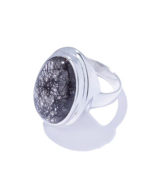 quip queint(クイップクエイント)の「【quip queint】oval nebula ring black rutille/オーバル ネビュラ リング ブラックルチル QU285(リング・レディース・シルバー・9/15 /13/11)」の2枚目の写真