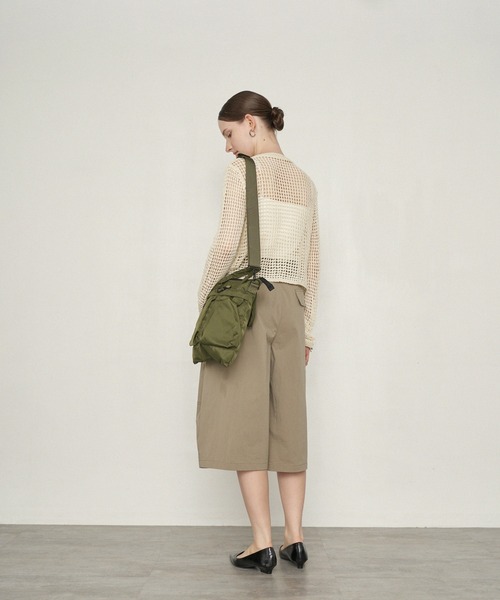uchi.(ウチ)の「ウエストベルト付きバルーンハーフパンツ(その他パンツ・レディース・ブラック/ベージュ・MEDIUM/LARGE)」の8枚目の写真