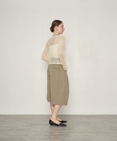 uchi.(ウチ)の「ウエストベルト付きバルーンハーフパンツ(その他パンツ・レディース・ブラック/ベージュ・MEDIUM/LARGE)」の11枚目の写真