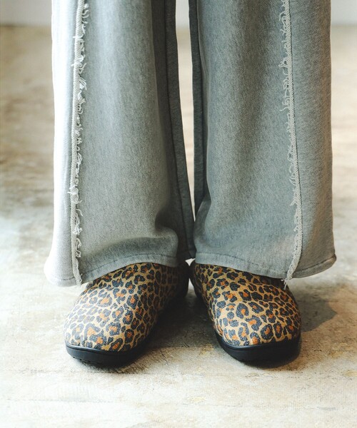 SUBU(スブ)の「【別注】SUBU / COTTON DUCK ANIMAL サンダル(サンダル・レディース・その他1/その他/その他2・0/1/2/3)」の22枚目の写真