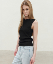 Crew-neck Sleeveless Top - Black