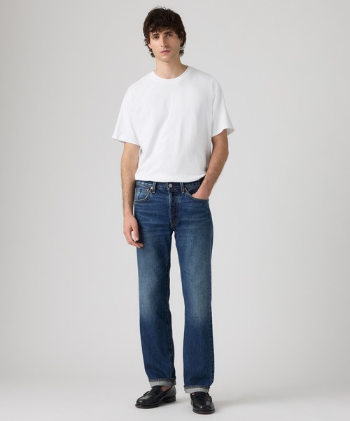 Levi's（リーバイス）の「Levi's/リーバイス 501(R) ORIGINAL ジーンズ ミディアムインディゴ（デニムパンツ・メンズ・ダークインディゴブルー・W28 L32/W29 L32/W30 L32/W36 L32）」の2枚目の写真