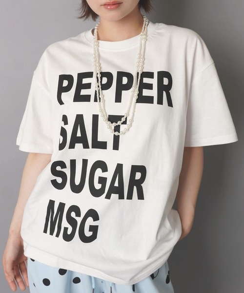 SPINNS(スピンズ)の「カラフル半袖Tシャツ/メッセージロゴ/ストリート女子(Tシャツ/カットソー・レディース・イエロー/ブルー/ブラック/ピンク/オフホワイト・ONESIZE)」の13枚目の写真