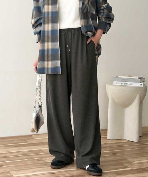 GeeRA(ジーラ)の「カットメルトンとろみイージーパンツ(その他パンツ・レディース・チャコール/ベージュ/ブラック・X-LARGE/XX-LARGE/LARGE/MEDIUM/SMALL)」の3枚目の写真