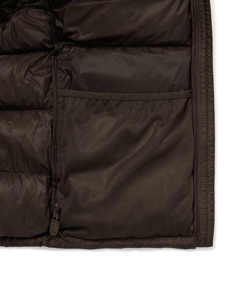 thisisneverthat(ディスイズネバーザット)の「Skogar Hooded MID Down Jacket(ダウンジャケット/コート・メンズ・ブラック系その他/パープル系その他2/ブラウン・XS/S/M/L/XL)」の13枚目の写真