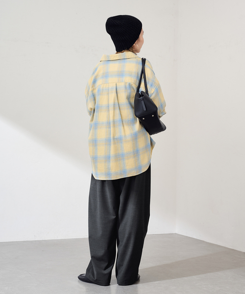 FRAMeWORK(フレームワーク)の「≪撥水 / 防シワ / ≫washableTR/W梳毛ゴムパンツ(スラックス・レディース・ブラック/チャコールグレー・36/40/38)」の20枚目の写真