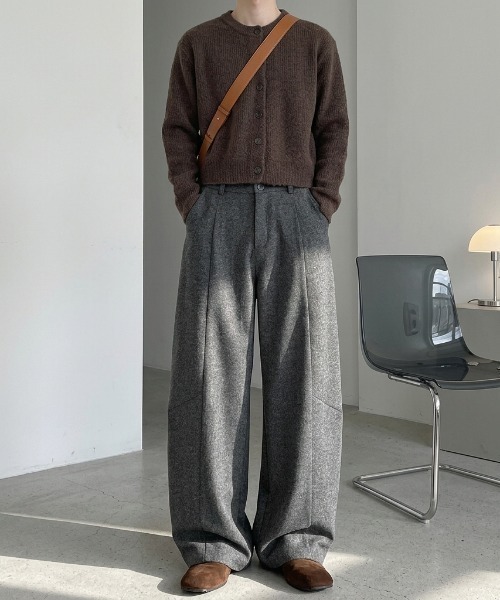 B.R.U(ブル)の「ワイドバルーンスラックス(その他パンツ・メンズ・ブラック/チャコールグレー・LARGE/MEDIUM)」の6枚目の写真
