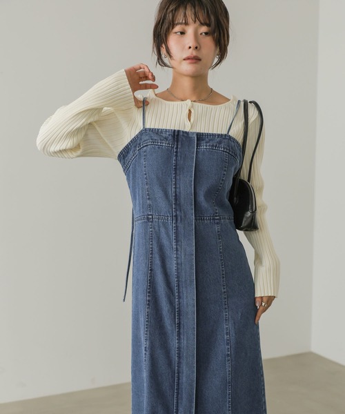 Bab(バブ)の「ミディアムオンスデニムキャミワンピース(ワンピース・レディース・インディゴブルー/ブラック・S/M)」の4枚目の写真