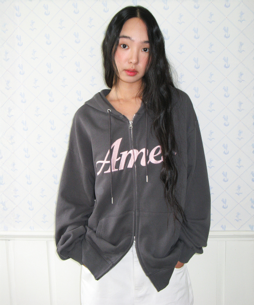 AMESWORLDWIDE（アメスワールドワイド）の「STANDARD LOGO HOODIE ZIP-UP CHARCOAL（パーカー・レディース・その他・SMALL/MEDIUM）」の7枚目の写真