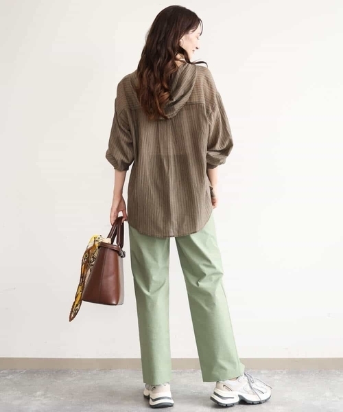 MK MICHEL KLEIN（エムケーミッシェルクラン）の「[洗える]シアーストライプ フーディーシャツブラウス（シャツ/ブラウス・レディース・ブラウン/ベージュ/ピンク・38）」の13枚目の写真