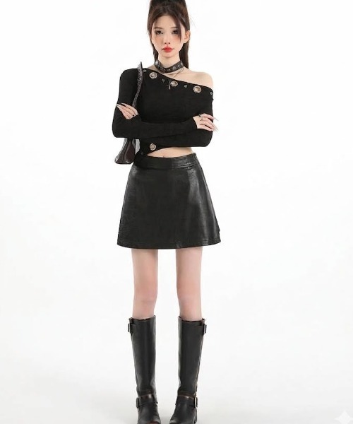 witch(ウイッチ)の「フェイクレザーミニスカパン(スカート・レディース・ブラウン/ブラック・L/M)」の13枚目の写真