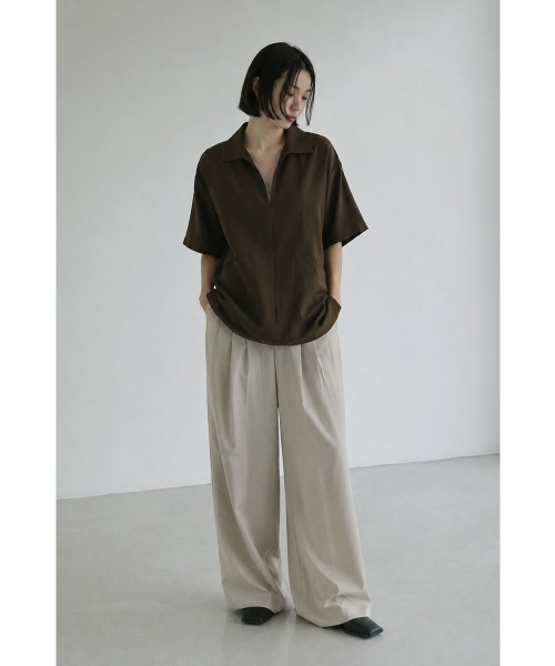 marjour(マージュール)の「EFFORTLESS AIRY OVER SHIRTS(シャツ/ブラウス・レディース・ブラック/ブラウン・M/L)」の7枚目の写真