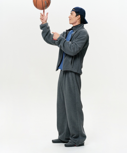 ERA(エラ)の「UNISEX ERA POLAR FLEECE ZIP-UP - CLOUD(その他アウター・レディース・その他・SMALL/MEDIUM/LARGE)」の6枚目の写真