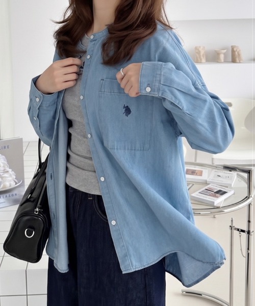 U.S. POLO ASSN.（ユーエスポロアッスン）の「【Ada.別注 U.S.POLO ASSN.】バンドカラー オーバーサイズ デニム シャツ（シャツ/ブラウス・レディース・ネイビー/ブルー/ライトブルー・M/L）」の15枚目の写真