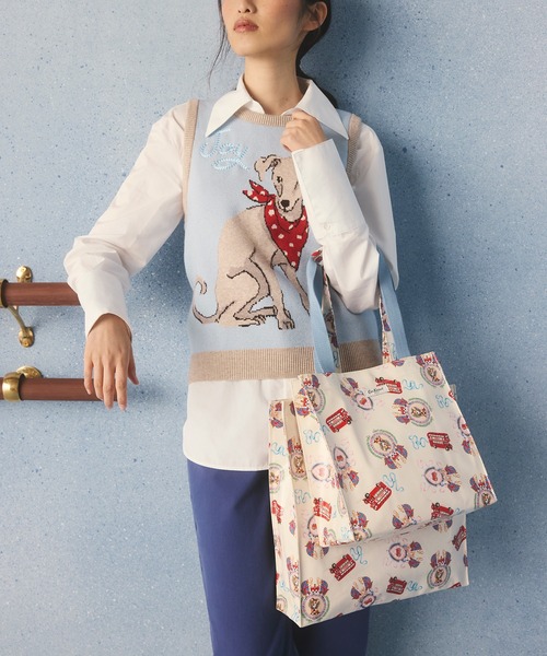 Cath Kidston(キャスキッドソン)の「ラージ ブックバッグ London Crest(トートバッグ・レディース・クリーム・FREE)」の4枚目の写真