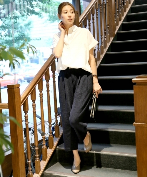 LEPSIM（レプシィム）の「カットワイドテーパードパンツ　724081（その他パンツ・レディース・ブラック/ネイビー・MEDIUM/LARGE）」の7枚目の写真