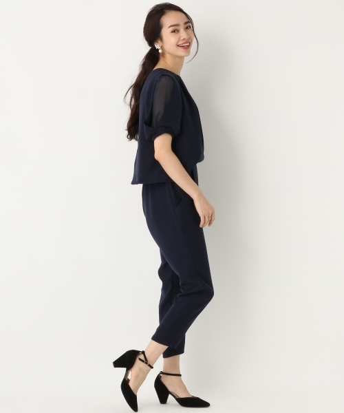 A part by（アパートバイ）の「【WEB限定/結婚式にも】ソデキリカエサロペット 739583 （サロペット/オーバーオール・レディース・ベージュ/ネイビー・LARGE/MEDIUM）」の5枚目の写真