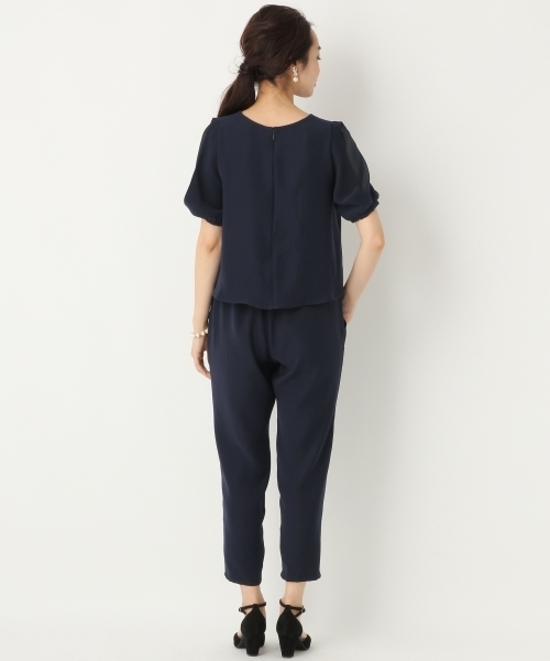 A part by（アパートバイ）の「【WEB限定/結婚式にも】ソデキリカエサロペット 739583 （サロペット/オーバーオール・レディース・ベージュ/ネイビー・LARGE/MEDIUM）」の7枚目の写真