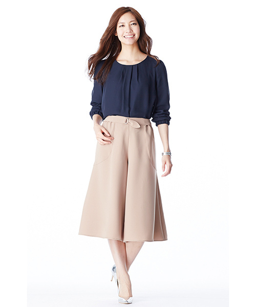 IEDIT（イディット）の「ＤＲＥＣＯ　ｂｙ　ＩＥＤＩＴ　とろみダブルクロス素材で上品に仕立てた　マーメイドミディスカンツ（スカート・レディース・キャメル/ネイビー・LARGE/X-LARGE/SMALL/XX-LARGE/MEDIUM）」の12枚目の写真