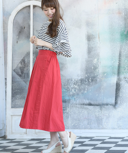 rps(アールピーエス)の「綿ワッシャー横釦スカート(スカート・レディース・レッド/ネイビー/ストライプ・M)」の3枚目の写真