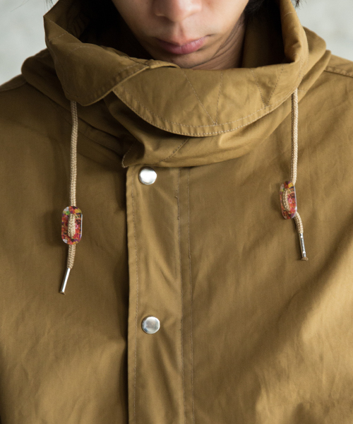 rehacer（レアセル）の「rehacer : Mountain Mods Coat（モッズコート・メンズ・ブラック/キャメル・SMALL/LARGE/MEDIUM）」の3枚目の写真