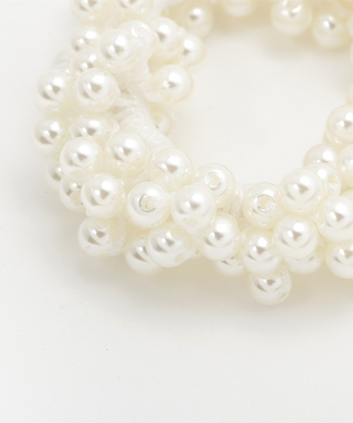 florist（フローリスト）の「ぐるっと小粒パールヘアゴム（ヘアゴム・レディース・ゴールド/ライトパープル/ピンク/ネイビー/ブラック/オフホワイト/クリーム/モカ/ブラウン/レッド/オレンジ/シルバー・FREE）」の22枚目の写真