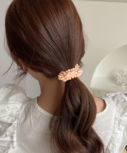 florist（フローリスト）の「ぐるっと小粒パールヘアゴム（ヘアゴム・レディース・ゴールド/ライトパープル/ピンク/ネイビー/ブラック/オフホワイト/クリーム/モカ/ブラウン/レッド/オレンジ/シルバー・FREE）」の10枚目の写真