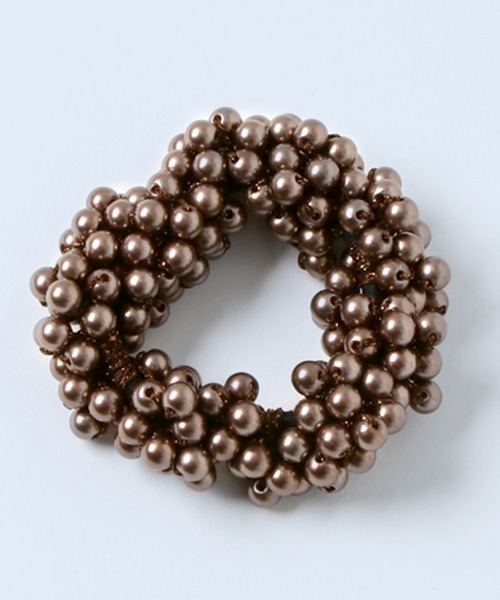 florist（フローリスト）の「ぐるっと小粒パールヘアゴム（ヘアゴム・レディース・ゴールド/ライトパープル/ピンク/ネイビー/ブラック/オフホワイト/クリーム/モカ/ブラウン/レッド/オレンジ/シルバー・FREE）」の6枚目の写真