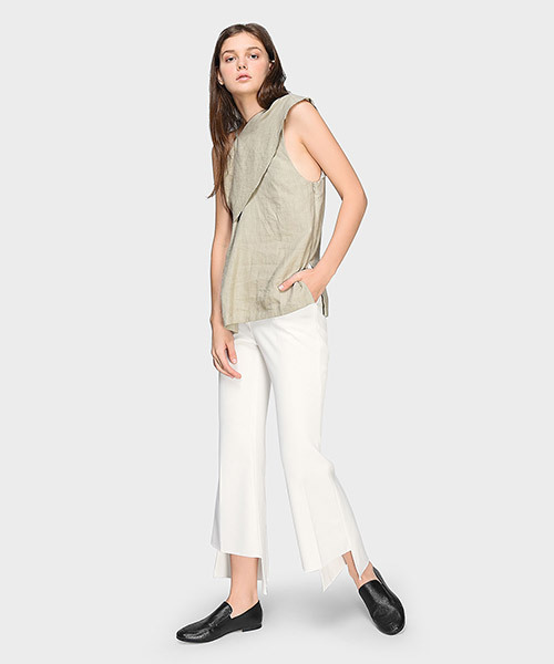 CHARLES & KEITH(チャールズ & キース)の「ベーシックローファー / BASIC LOAFERS(ローファー・レディース・シルバー/ブラック/オレンジ・22.5cm/24.5cm/25cm/23.5cm/25.5cm/23cm)」の9枚目の写真