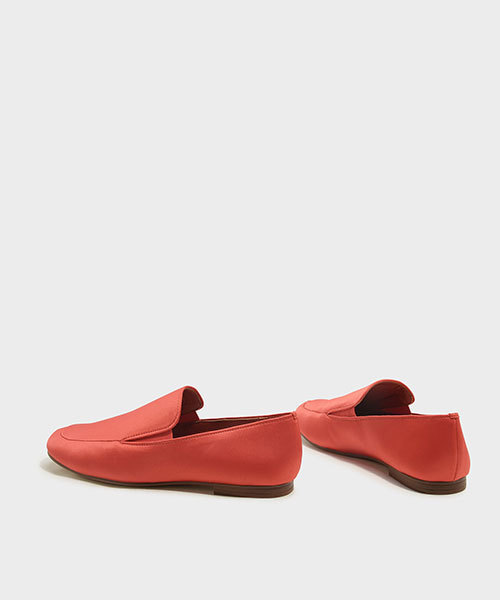 CHARLES & KEITH(チャールズ & キース)の「ベーシックローファー / BASIC LOAFERS(ローファー・レディース・シルバー/ブラック/オレンジ・22.5cm/24.5cm/25cm/23.5cm/25.5cm/23cm)」の12枚目の写真