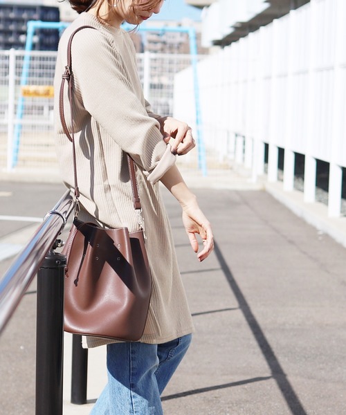 reca(レカ)の「ふんわりソフトタッチ◇スリットリブニットロングカットソー(ワンピース・レディース・ベージュ/ピンク/ブラック/チャコールグレー・FREE)」の17枚目の写真