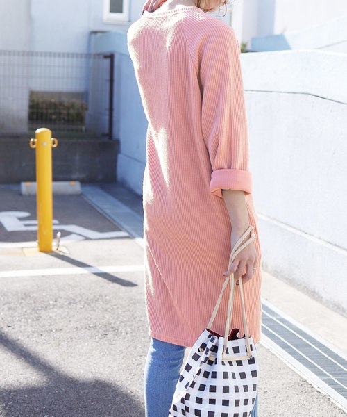 reca(レカ)の「ふんわりソフトタッチ◇スリットリブニットロングカットソー(ワンピース・レディース・ベージュ/ピンク/ブラック/チャコールグレー・FREE)」の11枚目の写真