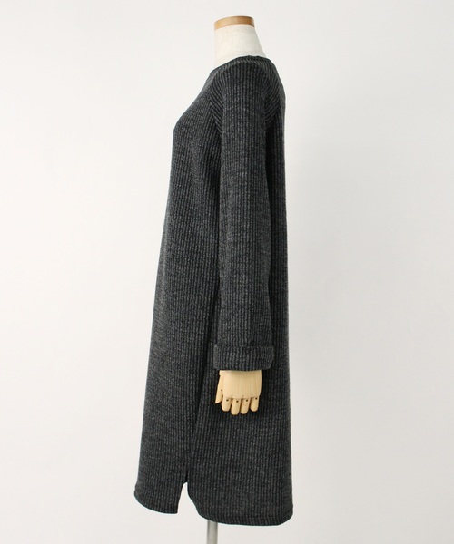 reca(レカ)の「ふんわりソフトタッチ◇スリットリブニットロングカットソー(ワンピース・レディース・ベージュ/ピンク/ブラック/チャコールグレー・FREE)」の9枚目の写真