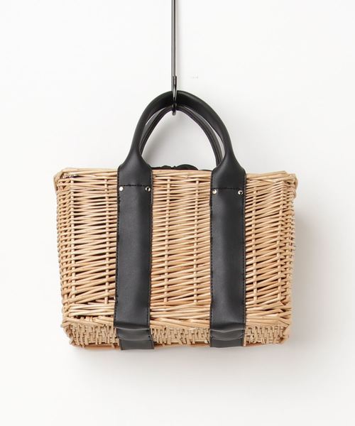 natural couture（ナチュラルクチュール）の「スクエア型柳トート（ショルダーバッグ・レディース・ブラック/ホワイト・FREE）」の4枚目の写真