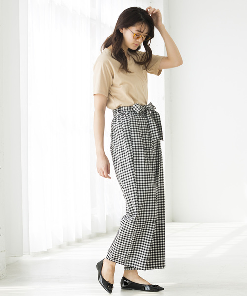 WEGO(ウィゴー)の「WEGO/デイリーVネックTシャツ(Tシャツ/カットソー・レディース・ホワイト系その他5/ベージュ/イエロー/ホワイト/ブラック・LARGE/MEDIUM)」の8枚目の写真