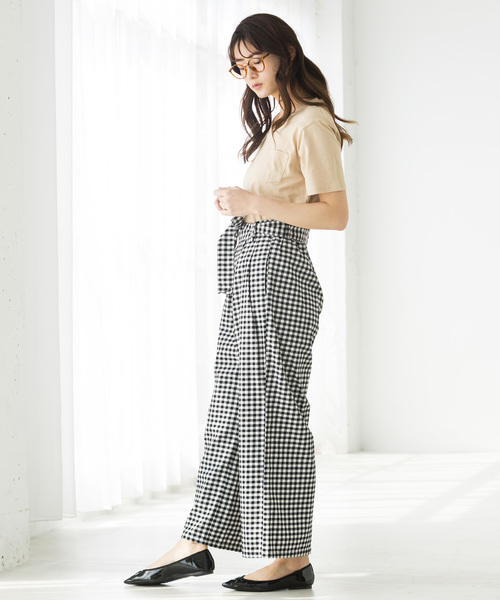 WEGO(ウィゴー)の「WEGO/デイリーVネックTシャツ(Tシャツ/カットソー・レディース・ホワイト系その他5/ベージュ/イエロー/ホワイト/ブラック・LARGE/MEDIUM)」の10枚目の写真