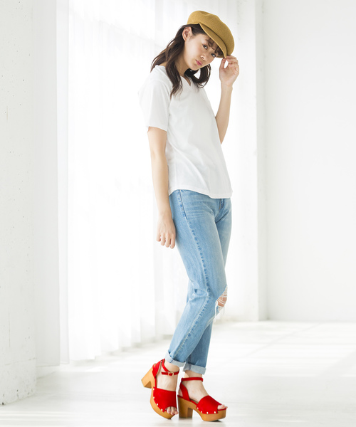 WEGO(ウィゴー)の「WEGO/デイリーVネックTシャツ(Tシャツ/カットソー・レディース・ホワイト系その他5/ベージュ/イエロー/ホワイト/ブラック・LARGE/MEDIUM)」の13枚目の写真