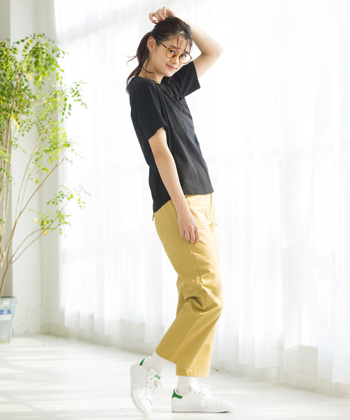 WEGO(ウィゴー)の「WEGO/デイリーVネックTシャツ(Tシャツ/カットソー・レディース・ホワイト系その他5/ベージュ/イエロー/ホワイト/ブラック・LARGE/MEDIUM)」の21枚目の写真