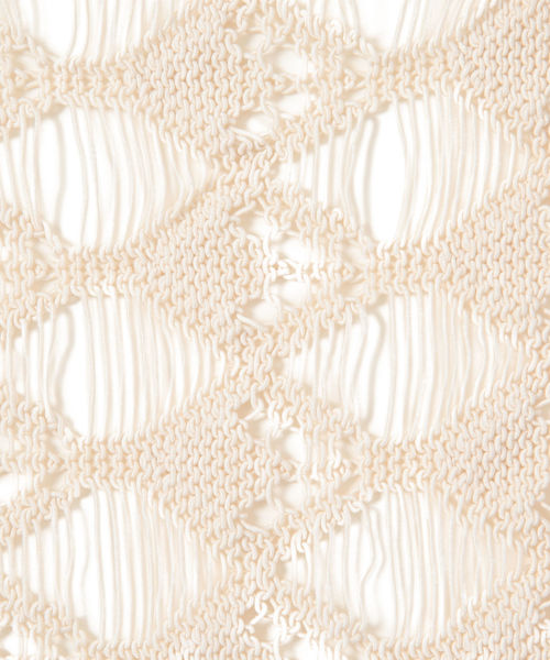 Ray BEAMS(レイビームス)の「RBS / スカシ柄 フリンジ ノースリーブ ニット(ニット/セーター・レディース・ブラック/ベージュ・ONE SIZE)」の17枚目の写真