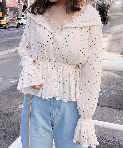 one after another NICE CLAUP（ワンアフターアナザーナイスクラップ）の「レース付パターンメッシュタンクトップ（タンクトップ・レディース・オフホワイト/ブラック/ベージュ・FREE）」の7枚目の写真