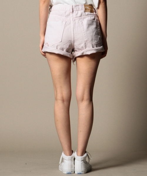 BEAUTY&YOUTH UNITED ARROWS（ビューティーアンドユースユナイテッドアローズ）の「BY one tea spoon OUTLAWS ショーツ（デニムパンツ・レディース・ピンク/ネイビー・26inch/27inch）」の6枚目の写真