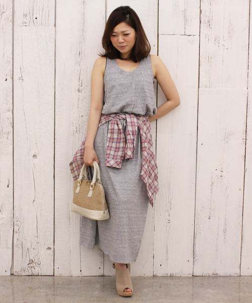 DISCOAT（ディスコート）の「【Discoat】ウエストリブカットマキシワンピース●（ワンピース・レディース・ブラック/グレー/その他・ﾌﾘ-）」の3枚目の写真