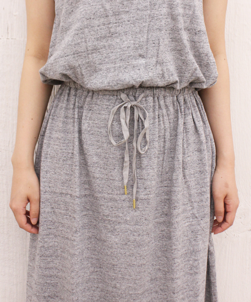 DISCOAT（ディスコート）の「【Discoat】ウエストリブカットマキシワンピース●（ワンピース・レディース・ブラック/グレー/その他・ﾌﾘ-）」の8枚目の写真